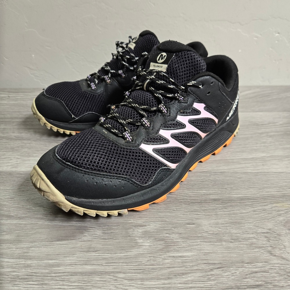 Merrell Black Trail Running Shoes Size 11 Wildwood Pink Accents Athletic Sneaker